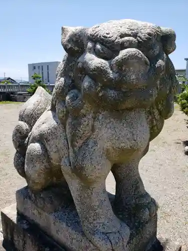 日尾神社の狛犬