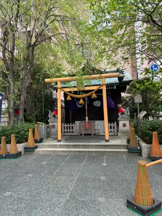 茶ノ木神社の{uncategorized: "未分類", other: "その他", undefined: "問題あり", building: "その他建物", grave: "お墓", sacred_gate: "鳥居", guardian: "狛犬", statue: "像", buddha: "仏像", history: "歴史", nature: "自然", garden: "庭園", animal: "動物", pagoda: "塔", temizu: "手水舎", mountain_gate: "山門・神門", sanctuary: "本殿・本堂", subordinate: "末社・摂社", art: "芸術", scenery: "景色", jizo: "地蔵", ema: "絵馬", goshuin: "御朱印", omikuji: "おみくじ", items: "授与品その他", amulet: "お守り", goshuincho: "御朱印帳", eats: "食事", festival: "お祭り", votive_dance: "神楽", shichigosan: "七五三参", wedding: "結婚式", experience: "体験その他", initially: "初詣", around: "周辺", anti_infection: "感染症対策"}