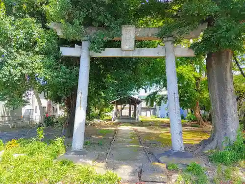 八幡社の鳥居