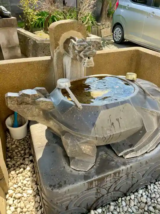 慶運寺の{uncategorized: "未分類", other: "その他", undefined: "問題あり", building: "その他建物", grave: "お墓", sacred_gate: "鳥居", guardian: "狛犬", statue: "像", buddha: "仏像", history: "歴史", nature: "自然", garden: "庭園", animal: "動物", pagoda: "塔", temizu: "手水舎", mountain_gate: "山門・神門", sanctuary: "本殿・本堂", subordinate: "末社・摂社", art: "芸術", scenery: "景色", jizo: "地蔵", ema: "絵馬", goshuin: "御朱印", omikuji: "おみくじ", items: "授与品その他", amulet: "お守り", goshuincho: "御朱印帳", eats: "食事", festival: "お祭り", votive_dance: "神楽", shichigosan: "七五三参", wedding: "結婚式", experience: "体験その他", initially: "初詣", around: "周辺", anti_infection: "感染症対策"}