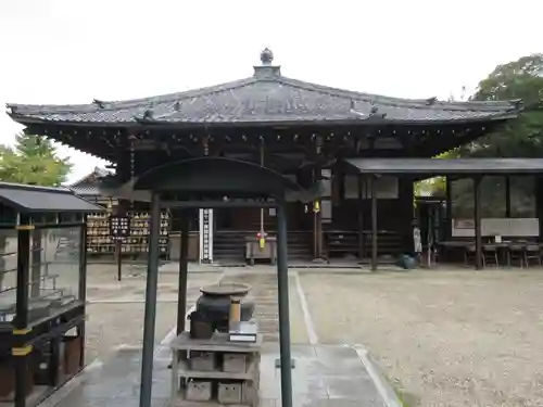 大安寺の本殿・本堂