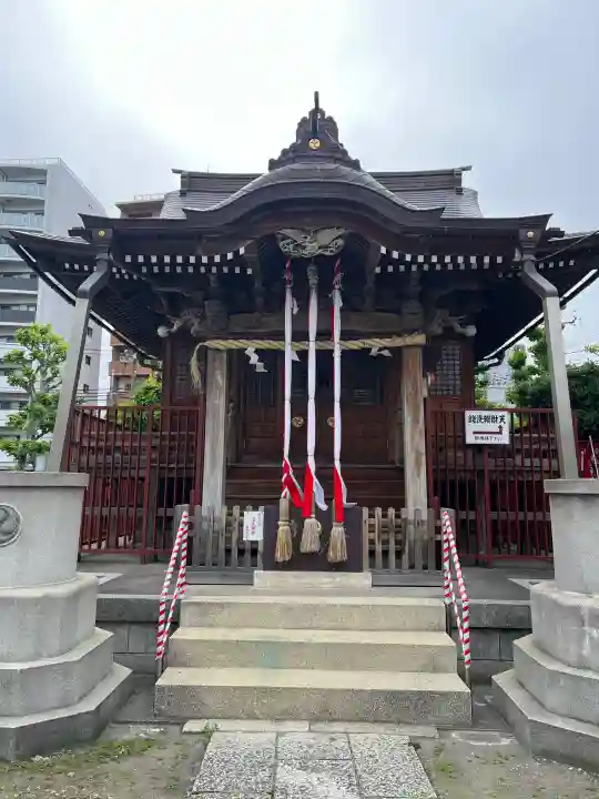 三輪厳島神社(弁天神社)の{uncategorized: "未分類", other: "その他", undefined: "問題あり", building: "その他建物", grave: "お墓", sacred_gate: "鳥居", guardian: "狛犬", statue: "像", buddha: "仏像", history: "歴史", nature: "自然", garden: "庭園", animal: "動物", pagoda: "塔", temizu: "手水舎", mountain_gate: "山門・神門", sanctuary: "本殿・本堂", subordinate: "末社・摂社", art: "芸術", scenery: "景色", jizo: "地蔵", ema: "絵馬", goshuin: "御朱印", omikuji: "おみくじ", items: "授与品その他", amulet: "お守り", goshuincho: "御朱印帳", eats: "食事", festival: "お祭り", votive_dance: "神楽", shichigosan: "七五三参", wedding: "結婚式", experience: "体験その他", initially: "初詣", around: "周辺", anti_infection: "感染症対策"}