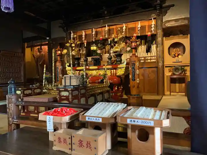 佐奈田霊社の本殿・本堂