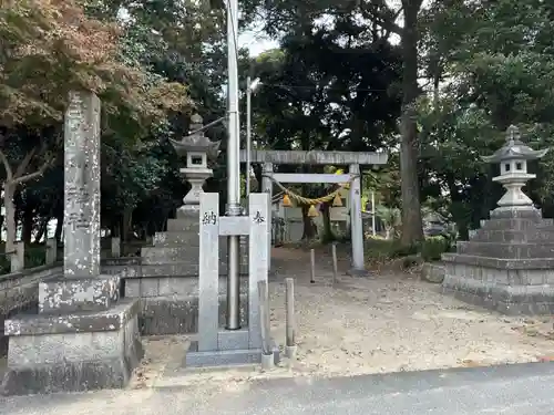 川神社の鳥居