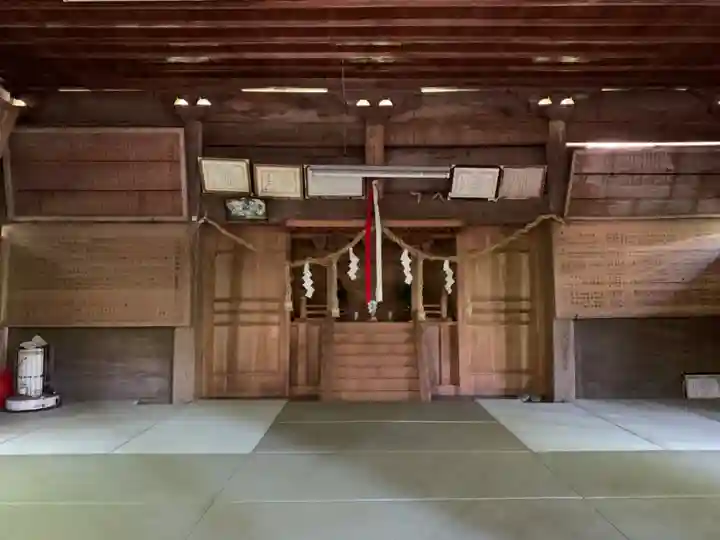 熊野神社の本殿・本堂