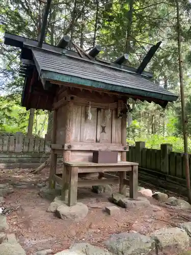 仁科神明宮の末社・摂社