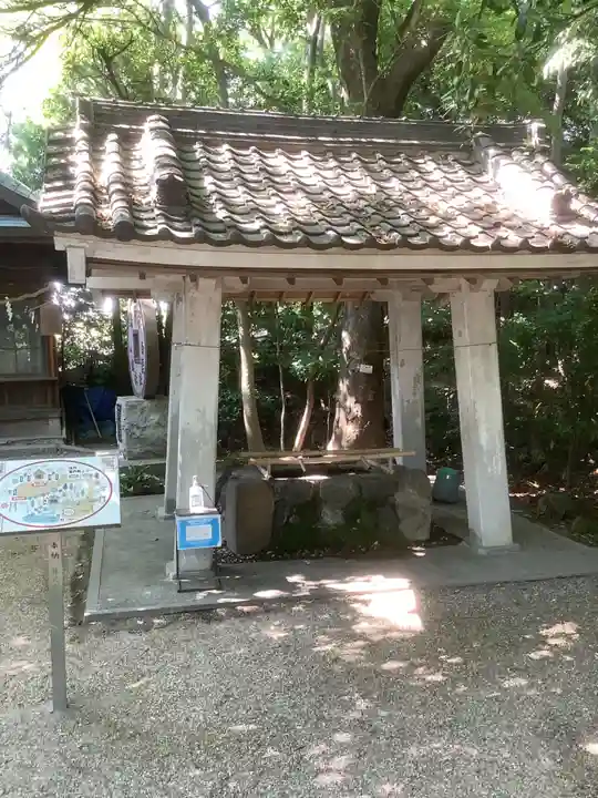 萱津神社の手水舎