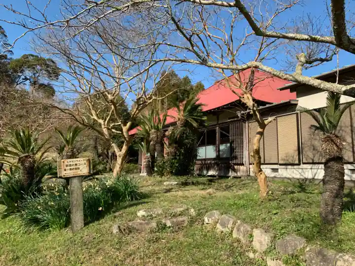 神宮寺の本殿・本堂