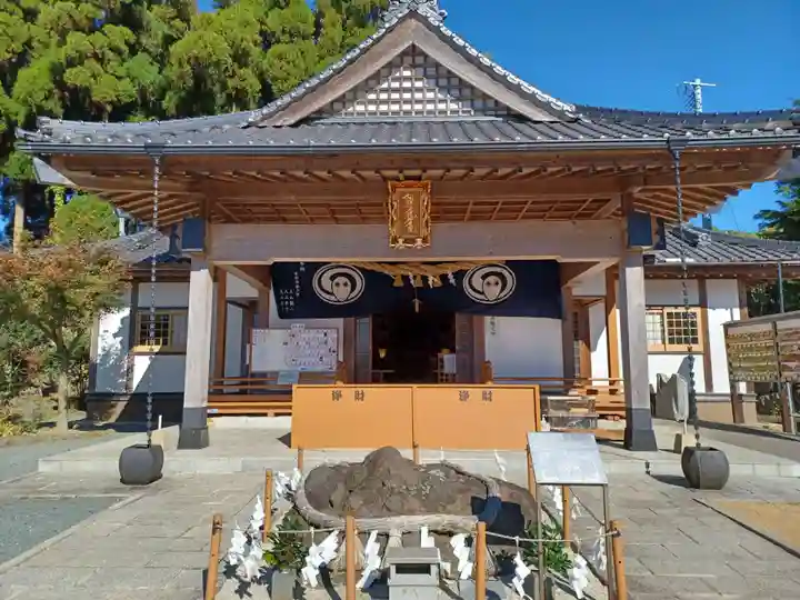 阿蘇白水龍神權現~白蛇神社~(熊本県)