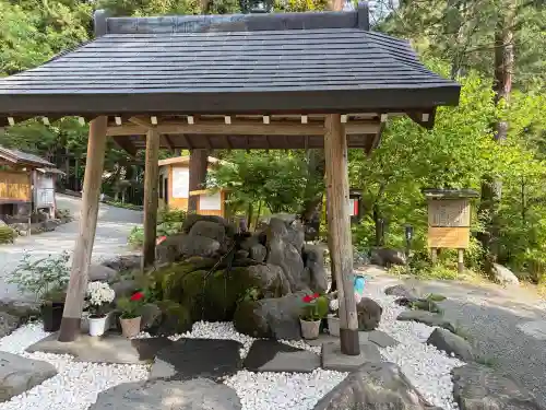 不二阿祖山太神宮(山梨県)