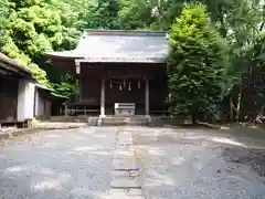 山神社の本殿