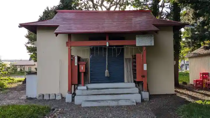 深川花園稲荷神社の本殿・本堂