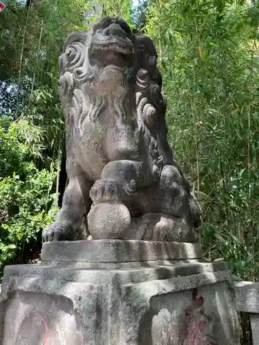 居木神社の狛犬