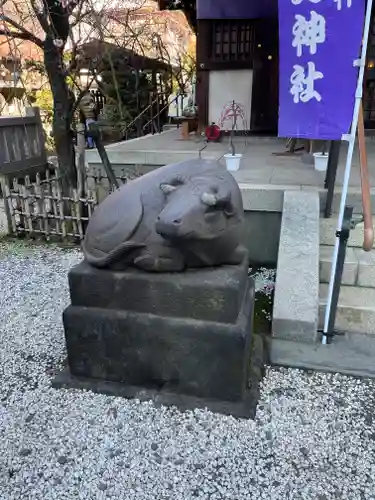 牛天神北野神社の狛犬