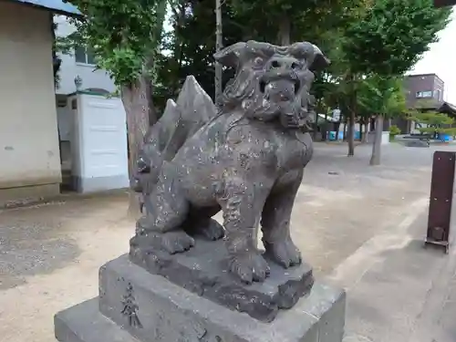 苗穂神社の狛犬