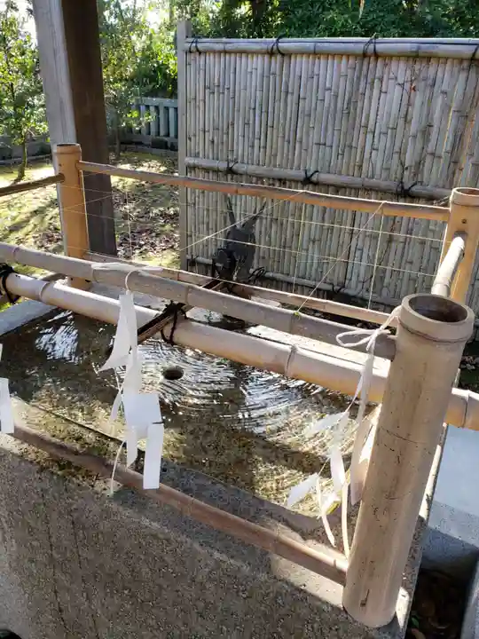 伏木神社の手水舎