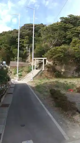 津神社の鳥居