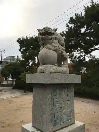 出世稻荷神社の狛犬