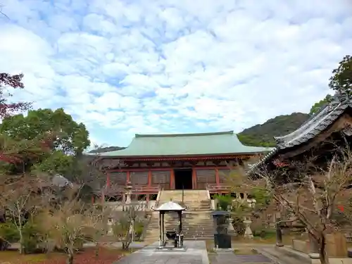 太山寺の本殿・本堂