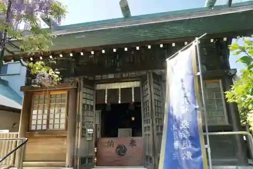 國領神社の本殿・本堂