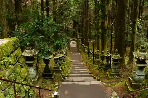 上色見熊野座神社の建物その他