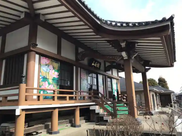 妙行寺の本殿・本堂