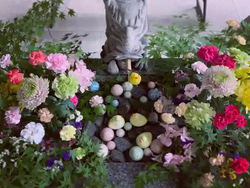 滑川神社 - 仕事と子どもの守り神の手水