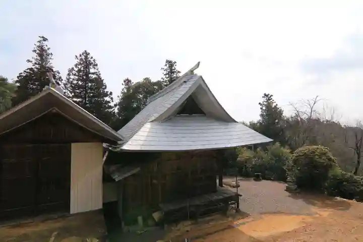 三渡神社の本殿・本堂