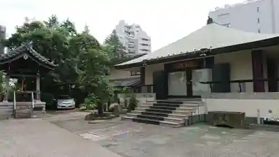 正受院の本殿・本堂