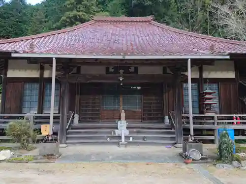 松樹寺の本殿・本堂