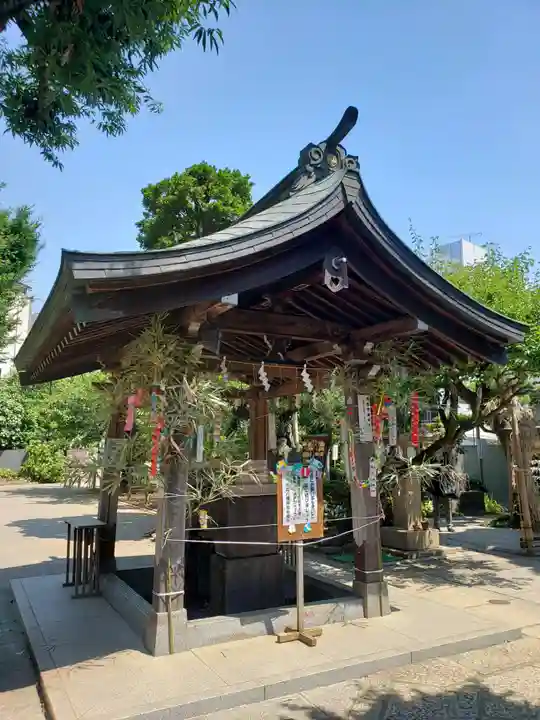 鳩森八幡神社の手水舎