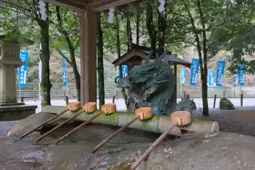 丹生川上神社（中社）の手水舎