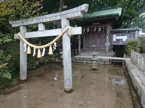 水分神社（上条弁財天）の本殿・本堂