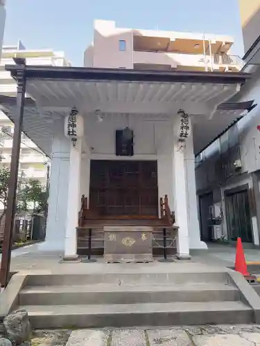 妻戀神社の{uncategorized: "未分類", other: "その他", undefined: "問題あり", building: "その他建物", grave: "お墓", sacred_gate: "鳥居", guardian: "狛犬", statue: "像", buddha: "仏像", history: "歴史", nature: "自然", garden: "庭園", animal: "動物", pagoda: "塔", temizu: "手水舎", mountain_gate: "山門・神門", sanctuary: "本殿・本堂", subordinate: "末社・摂社", art: "芸術", scenery: "景色", jizo: "地蔵", ema: "絵馬", goshuin: "御朱印", omikuji: "おみくじ", items: "授与品その他", amulet: "お守り", goshuincho: "御朱印帳", eats: "食事", festival: "お祭り", votive_dance: "神楽", shichigosan: "七五三参", wedding: "結婚式", experience: "体験その他", initially: "初詣", around: "周辺", anti_infection: "感染症対策"}