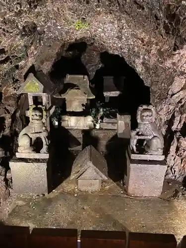 江島神社の末社・摂社