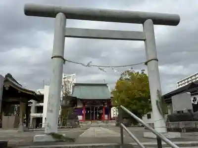 小松川神社の{uncategorized: "未分類", other: "その他", undefined: "問題あり", building: "その他建物", grave: "お墓", sacred_gate: "鳥居", guardian: "狛犬", statue: "像", buddha: "仏像", history: "歴史", nature: "自然", garden: "庭園", animal: "動物", pagoda: "塔", temizu: "手水舎", mountain_gate: "山門・神門", sanctuary: "本殿・本堂", subordinate: "末社・摂社", art: "芸術", scenery: "景色", jizo: "地蔵", ema: "絵馬", goshuin: "御朱印", omikuji: "おみくじ", items: "授与品その他", amulet: "お守り", goshuincho: "御朱印帳", eats: "食事", festival: "お祭り", votive_dance: "神楽", shichigosan: "七五三参", wedding: "結婚式", experience: "体験その他", initially: "初詣", around: "周辺", anti_infection: "感染症対策"}