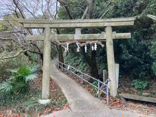 三郷八幡神社の鳥居