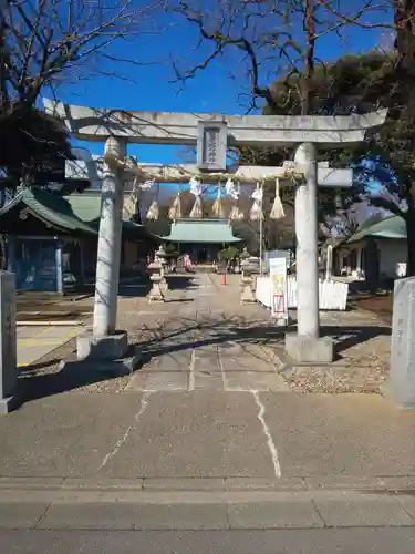 新曽氷川神社の鳥居