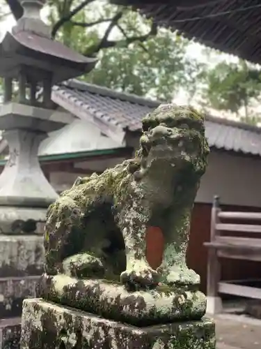 須佐神社の狛犬