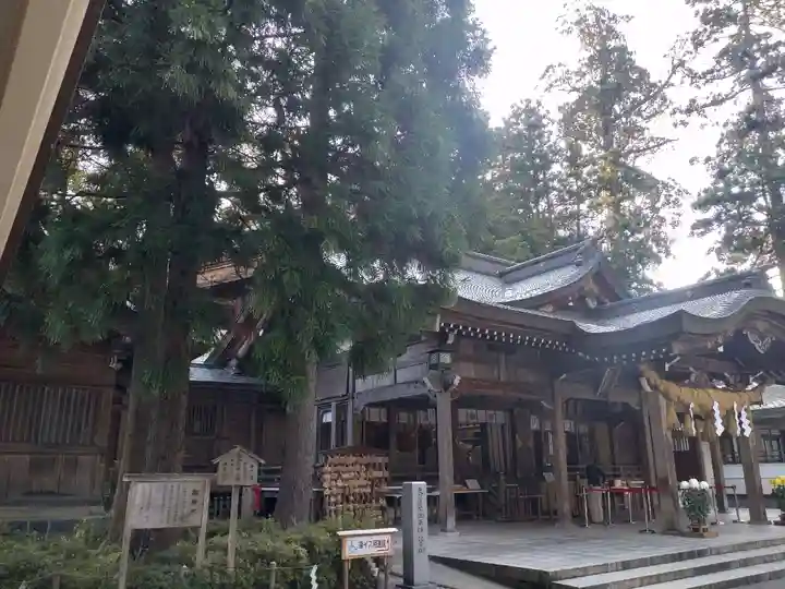 白山比咩神社(石川県)