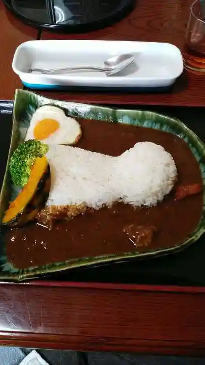 仁徳天皇陵(百舌鳥耳原中陵)の食事