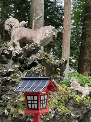 富士山東口本宮 冨士浅間神社の狛犬