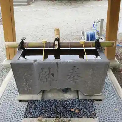 栗原氷川神社の手水舎