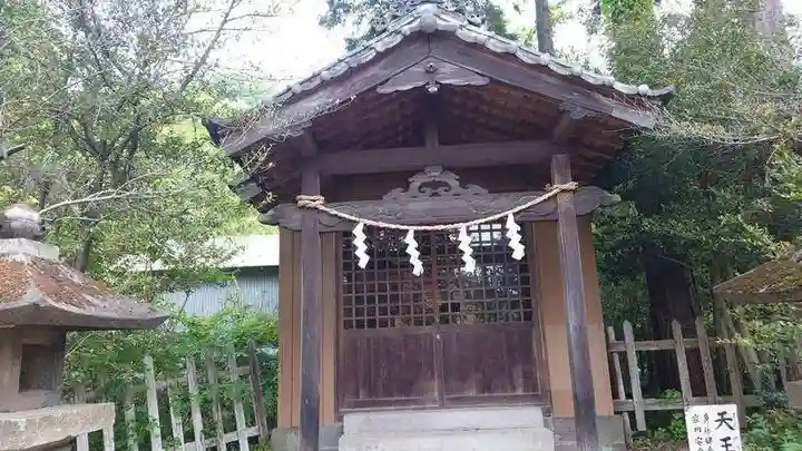 大間々神明宮の末社・摂社