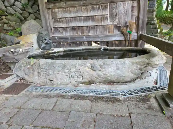 巣守神社(新潟県)