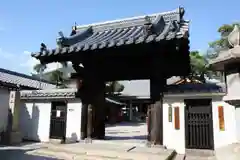 大覚寺の山門