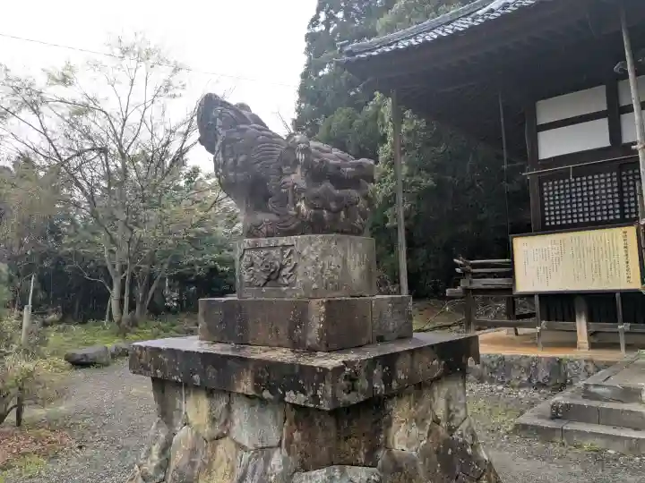 柳廼社の{uncategorized: "未分類", other: "その他", undefined: "問題あり", building: "その他建物", grave: "お墓", sacred_gate: "鳥居", guardian: "狛犬", statue: "像", buddha: "仏像", history: "歴史", nature: "自然", garden: "庭園", animal: "動物", pagoda: "塔", temizu: "手水舎", mountain_gate: "山門・神門", sanctuary: "本殿・本堂", subordinate: "末社・摂社", art: "芸術", scenery: "景色", jizo: "地蔵", ema: "絵馬", goshuin: "御朱印", omikuji: "おみくじ", items: "授与品その他", amulet: "お守り", goshuincho: "御朱印帳", eats: "食事", festival: "お祭り", votive_dance: "神楽", shichigosan: "七五三参", wedding: "結婚式", experience: "体験その他", initially: "初詣", around: "周辺", anti_infection: "感染症対策"}