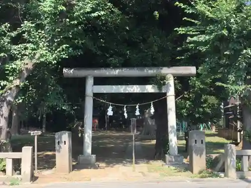 八王子神社の鳥居