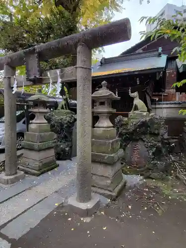 小野照崎神社の鳥居