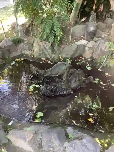 若宮神明社の庭園